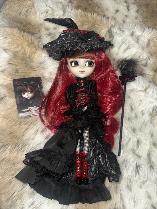 Pullip Other - Beautiful Wilhelmina Pullip Doll